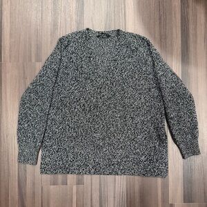 Athleta Women's Black and White Sweater